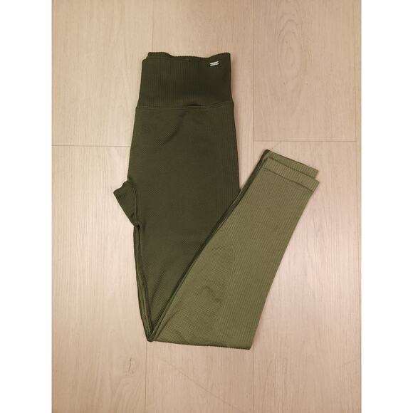 PINK Active Size S “I Am Strong” Olive Green Seamless High-Waisted Leggings - Picture 1 of 13